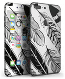 Vector_Black_and_White_Feathers_-_iPhone_7_Plus_-_FullBody_4PC_v3.jpg