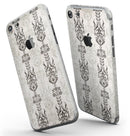 Vertical_Neutral_Royal_Pattern_-_iPhone_7_-_FullBody_4PC_v3.jpg