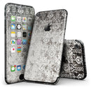 Verticle_Black_and_White_Damask_Pattern_-_iPhone_7_-_FullBody_4PC_v1.jpg