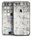 Verticle_Black_and_White_Damask_Pattern_-_iPhone_7_-_FullBody_4PC_v2.jpg