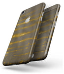 Verticle Golden Wire - Skin-kit for the iPhone 8 or 8 Plus