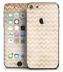 Vintage_Orange_and_White_Chevron_Pattern_-_iPhone_7_-_FullBody_4PC_v2.jpg