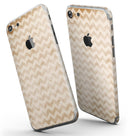 Vintage_Orange_and_White_Chevron_Pattern_-_iPhone_7_-_FullBody_4PC_v3.jpg