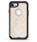 Vintage_White_Damask_Pattern_iPhone7_Defender_V1.jpg