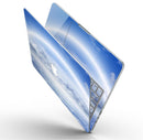 Vivid_Blue_Reflective_Clouds_on_the_Horizon_-_13_MacBook_Pro_-_V9.jpg