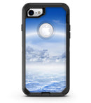 Vivid_Blue_Reflective_Clouds_on_the_Horizon_iPhone7_Defender_V1.jpg