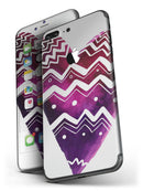 Vivid_Colorful_Chevron_Water_Heart_-_iPhone_7_Plus_-_FullBody_4PC_v4.jpg