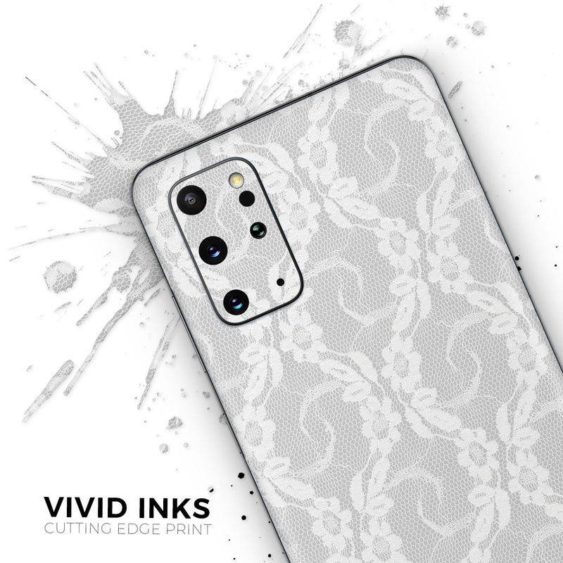White Floral Lace - Skin-Kit for the Samsung Galaxy S-Series S20, S20 Plus, S20 Ultra , S10 & others (All Galaxy Devices Available)