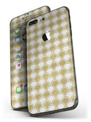 White_and_Gold_Foil_v2_-_iPhone_7_Plus_-_FullBody_4PC_v4.jpg