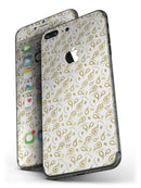 White_and_Gold_Foil_v8_-_iPhone_7_Plus_-_FullBody_4PC_v4.jpg