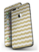 White_and_Gold_Foil_v9_-_iPhone_7_Plus_-_FullBody_4PC_v4.jpg