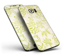White_and_Green_Floral_Damask_Pattern_-_Galaxy_S7_Edge_-_V4.jpg