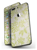 White_and_Green_Floral_Damask_Pattern_-_iPhone_7_Plus_-_FullBody_4PC_v4.jpg
