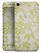 White and Green Floral Damask Pattern - Skin-kit for the iPhone 8 or 8 Plus