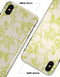 White and Green Floral Damask Pattern - iPhone X Clipit Case