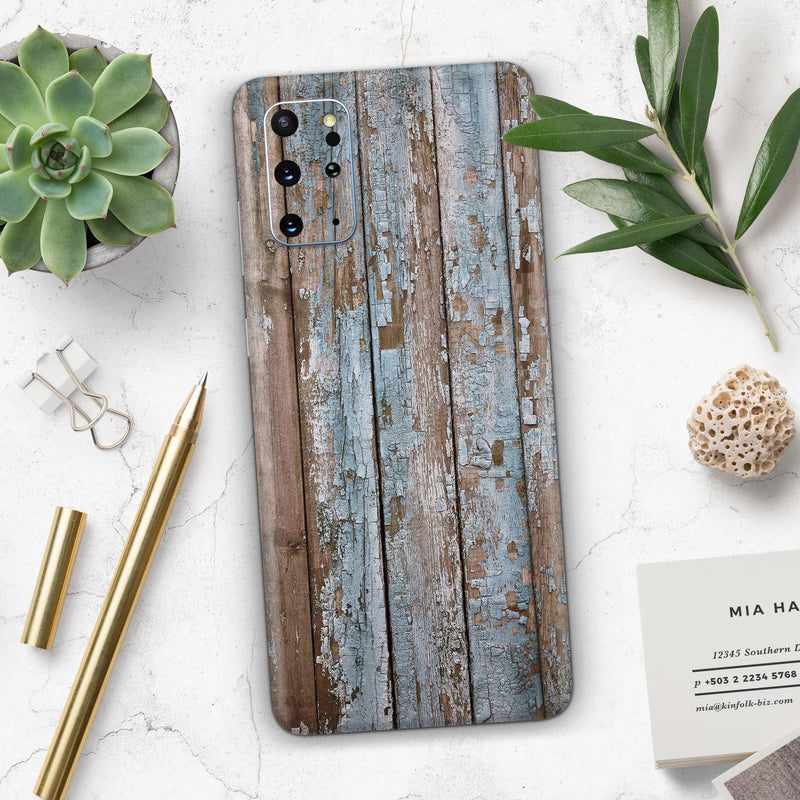 Wood Planks with Peeled Blue Paint - Skin-Kit for the Samsung Galaxy S-Series S20, S20 Plus, S20 Ultra , S10 & others (All Galaxy Devices Available)