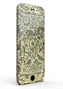 Woodland_Green_Damask_Watercolor_Pattern_-_iPhone_6s_-_Sectioned_-_View_10.jpg
