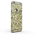 Woodland_Green_Damask_Watercolor_Pattern_-_iPhone_6s_-_Sectioned_-_View_1.jpg