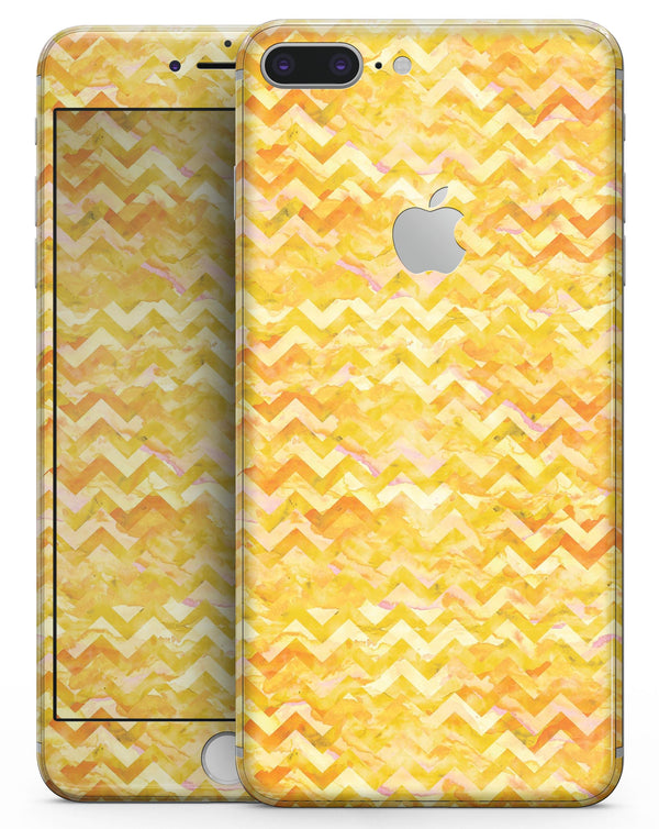 Yellow Basic Watercolor Chevron Pattern - Skin-kit for the iPhone 8 or 8 Plus
