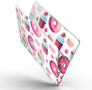 Yummy_Galore_Bakery_Treats_-_13_MacBook_Pro_-_V9.jpg
