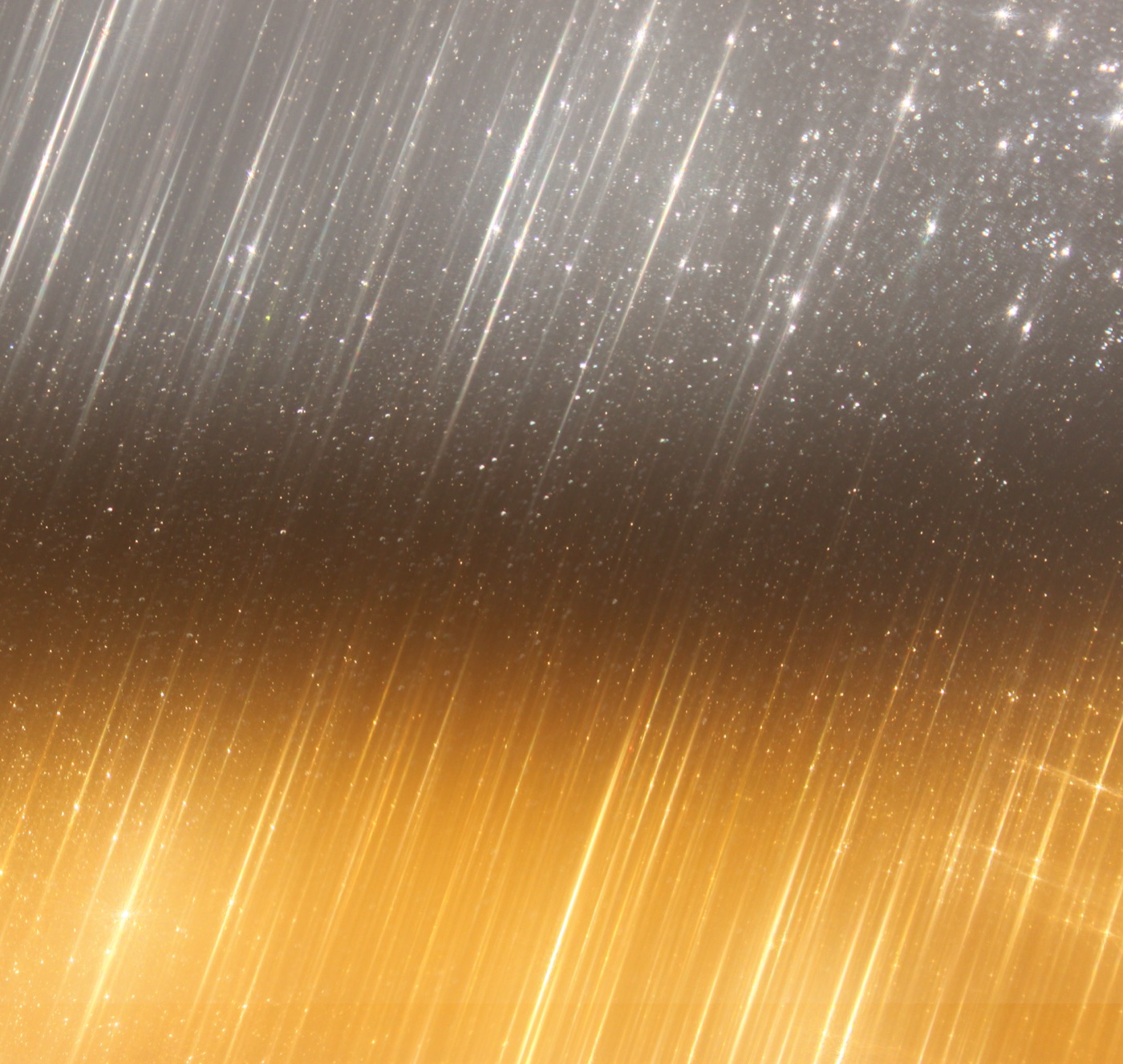 Glimmering Gold Silver — gradient iPad skin